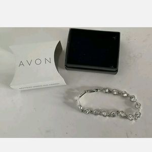 NEW 🌟 Avon Rhinestone Tennis Bracelet